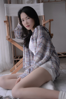 我拿你当兄弟你却内SHE我妈